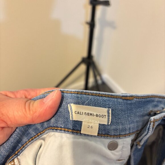 Madewell Cali Demi Boot Cropped Jeans - Picture 4 of 10